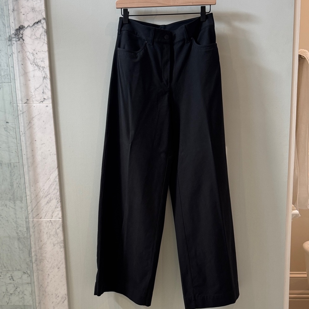 Lululemon City Sleek utilitech extra wide leg pants. Regular length